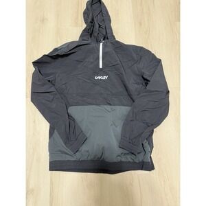 Men's Size Large Vintage Oakley Nylon 1/4 Zip - Black